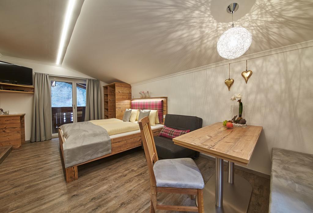 Landhaus Keil Saalbach-Hinterglemm Ruang foto